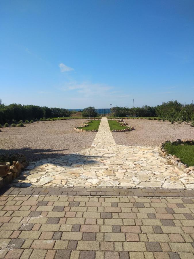 Mansarda Camelie Via Dei Normanni, 45 Villa Campofelice Di Roccella Eksteriør bilde